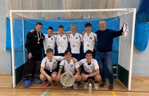 U18b-indoo_20200303-164104_1